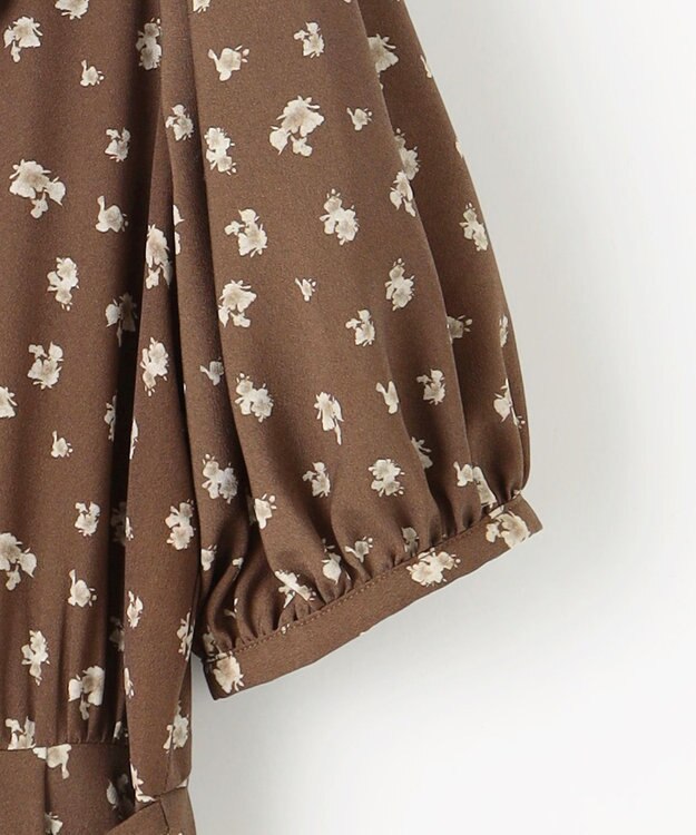 Feroux カシュクールデザイン 小花プリントワンピース ダークブラウン系