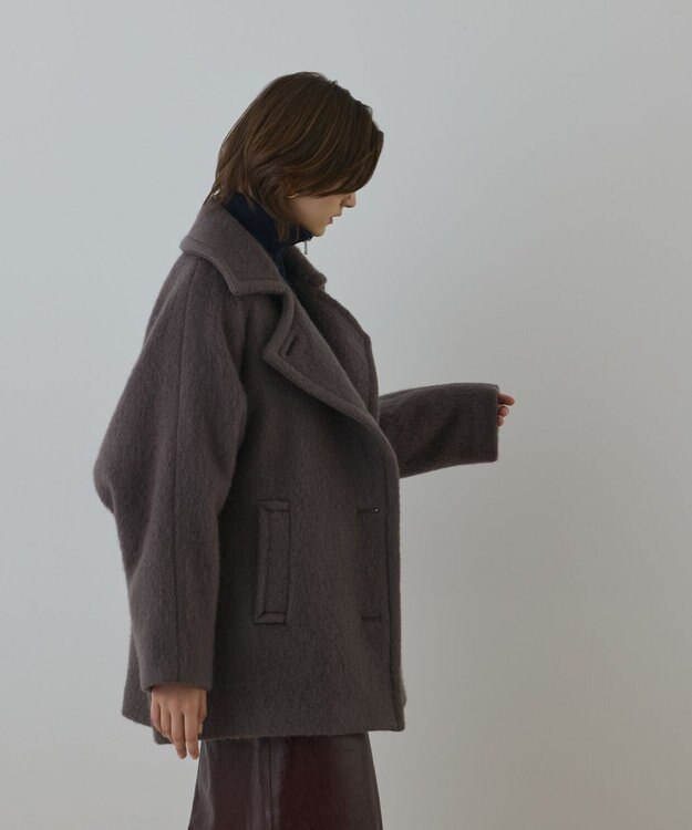 GRACE CONTINENTAL シャギ－ハ－フコ－ト チャコール