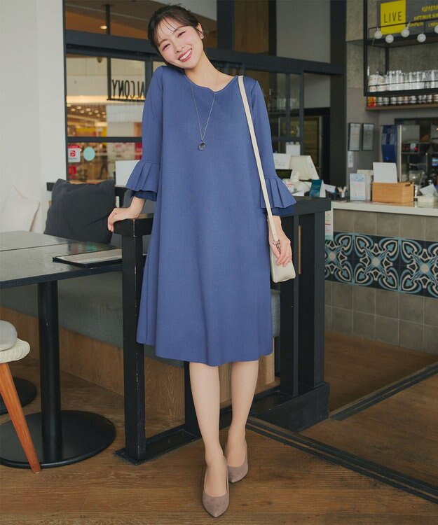 Tiaclasse シフォンフレア袖スポンジニットワンピース ブルー