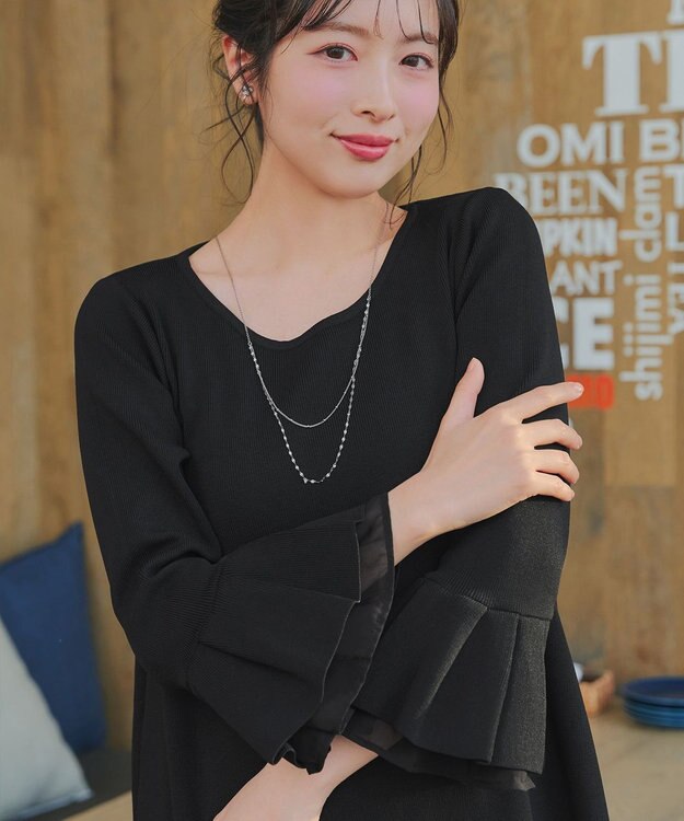 Tiaclasse シフォンフレア袖スポンジニットワンピース ブラック