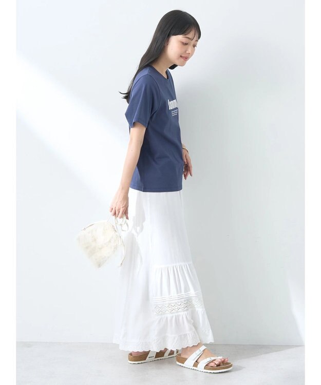earth music&ecology ロゴソリッドミニマルＴシャツ Navy
