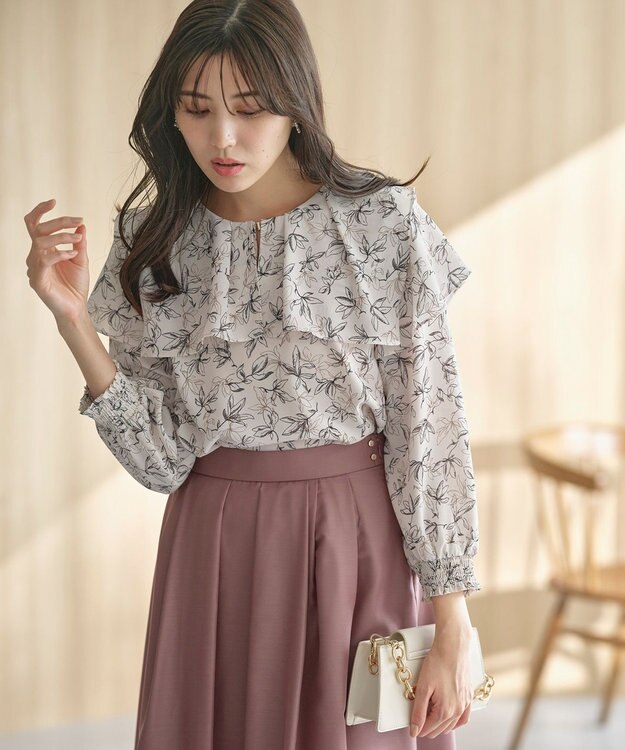 ANY SIS L 【洗える】スクエアラッフルカラー ブラウス アイボリー