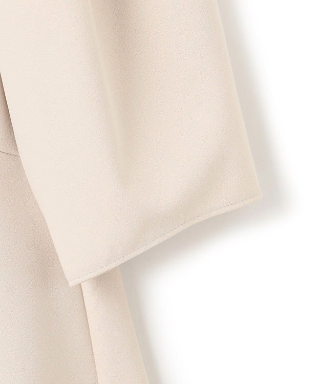 UNFILO 【VERY×UNFILOコラボ】BEAUTY MOVE ペプラムブラウス アイボリー