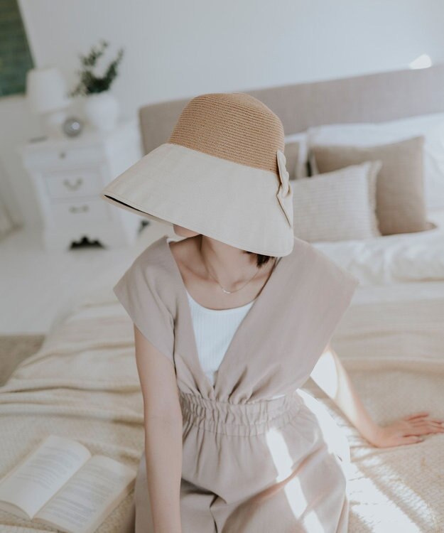 MOONBAT 【遮光100%/UPF50%＋/UVカット】洗えるバックリボン ブレードパラソルハット 手洗いOK/サイズ調整可能/吸水速乾/遮熱 オフホワイト