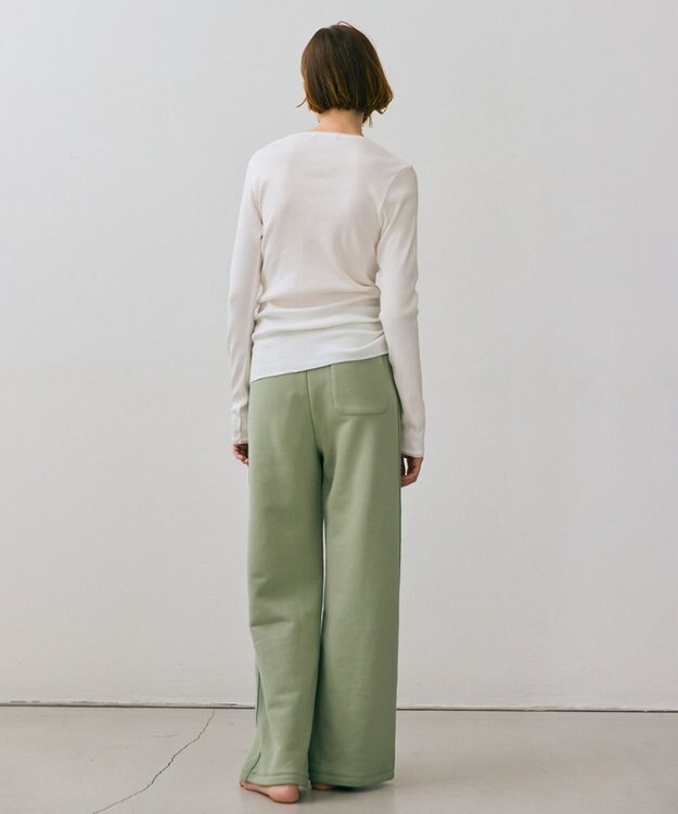 BEIGE， 【BEIGE,ecru/WEB限定・洗える】RIB TOPS /  コットンシルクロングスリーブトップス White