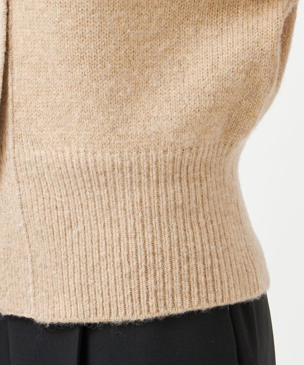 23区 【エステータ】シャイニーカーディガン ベージュ