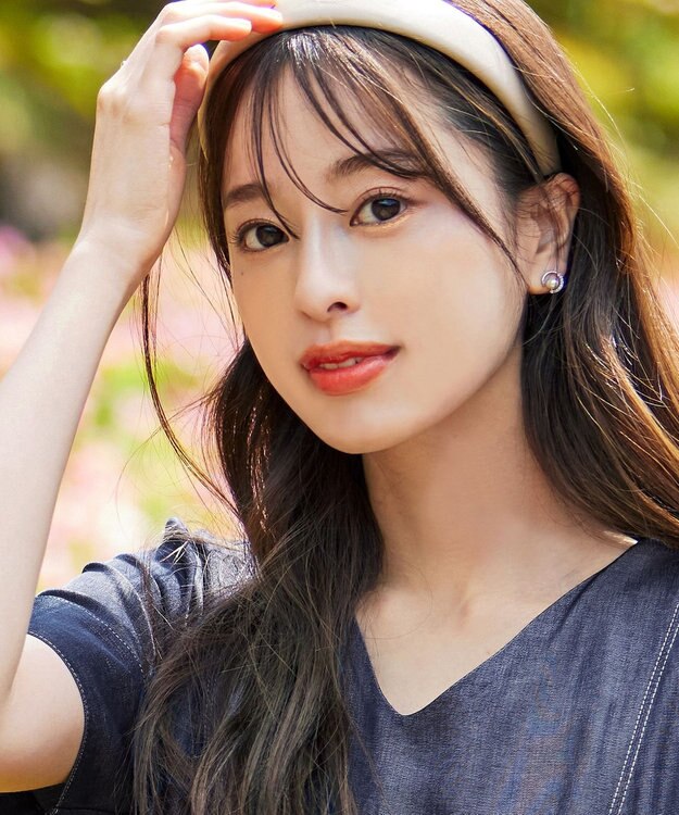 Tiaclasse ストーン＋パール付きピアス シルバー