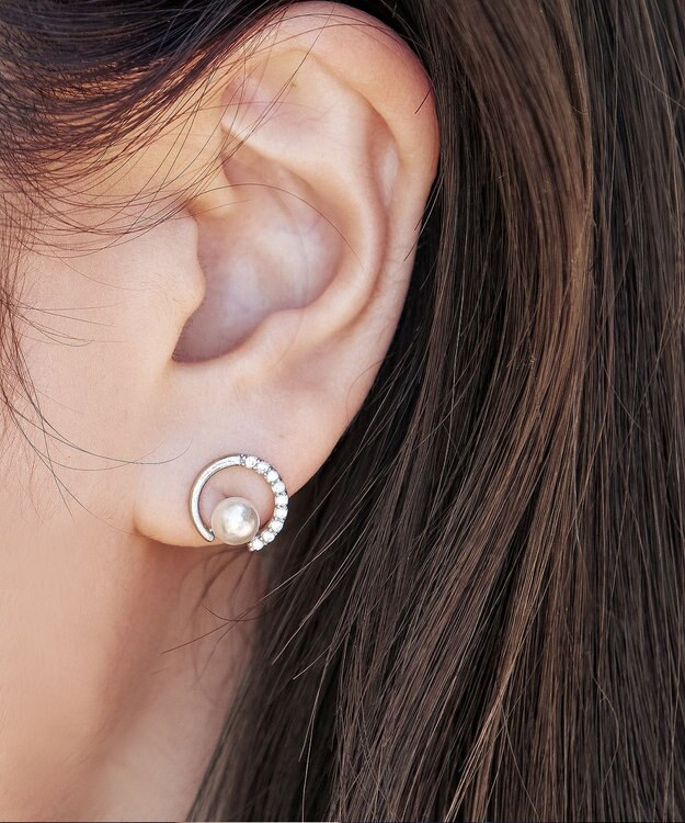 Tiaclasse ストーン＋パール付きピアス シルバー
