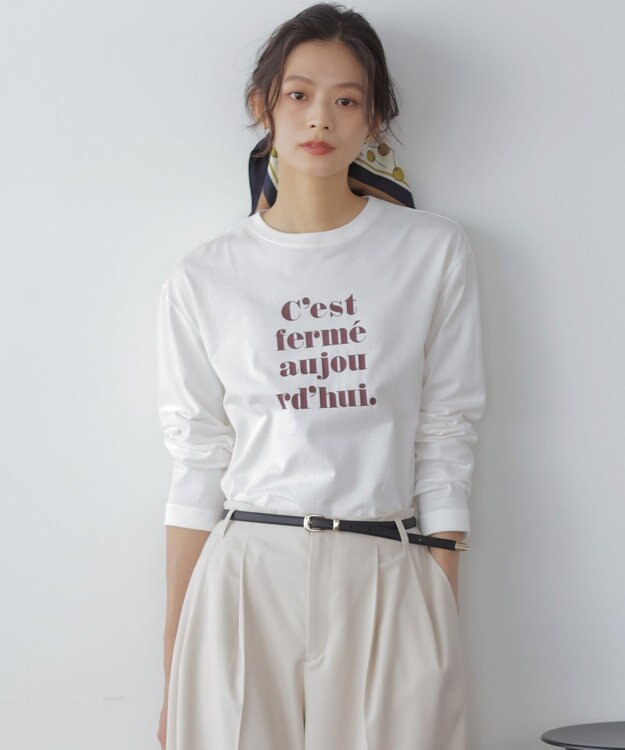 組曲 L 【加藤ローサさん着用】プリントロング Tシャツ ロゴホワイト系