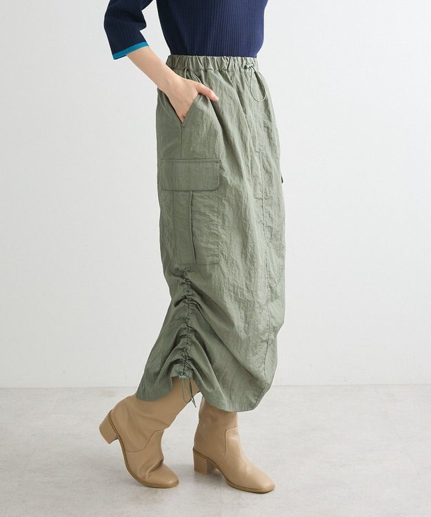 Green Parks シャイニーカーゴスカート Khaki