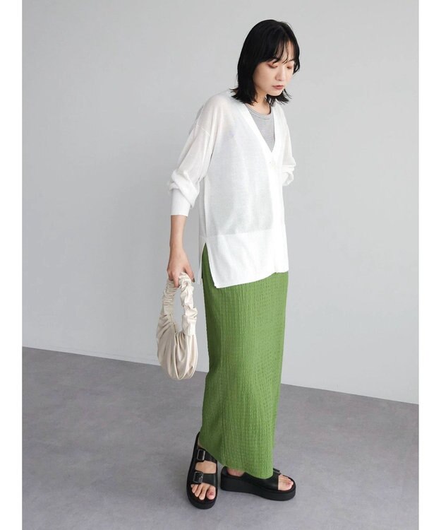 Green Parks 接触冷感Ｖネックカーデ White