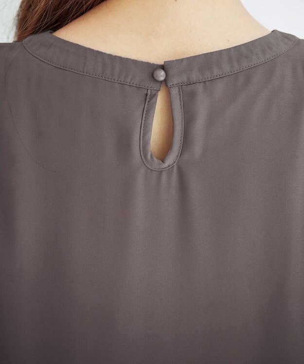 Tiaclasse 【新色追加・洗える】裏起毛ジョーゼット胸元タックチュニックブラウス モカ