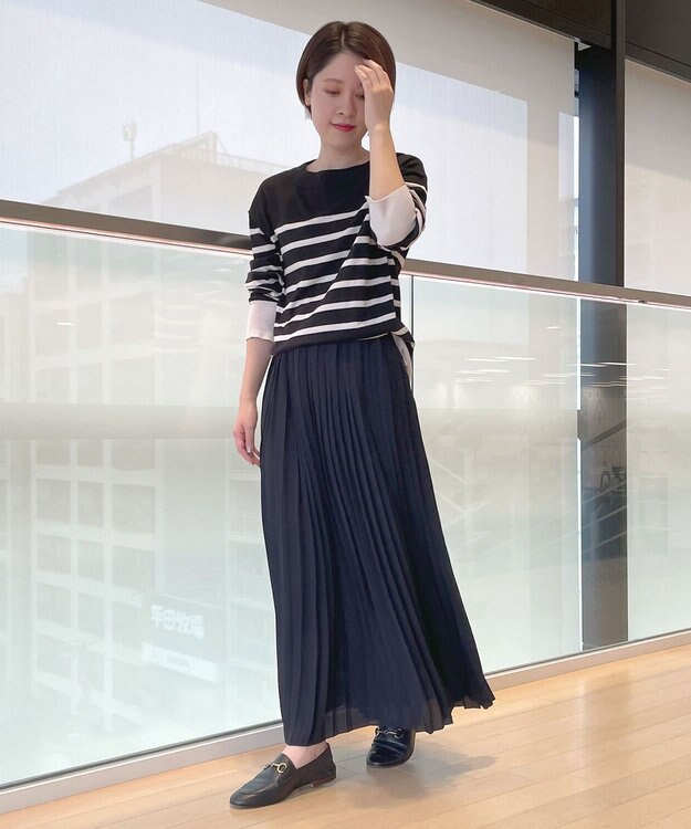 自由区 バックサテンアムンゼン プリーツスカート ネイビー系