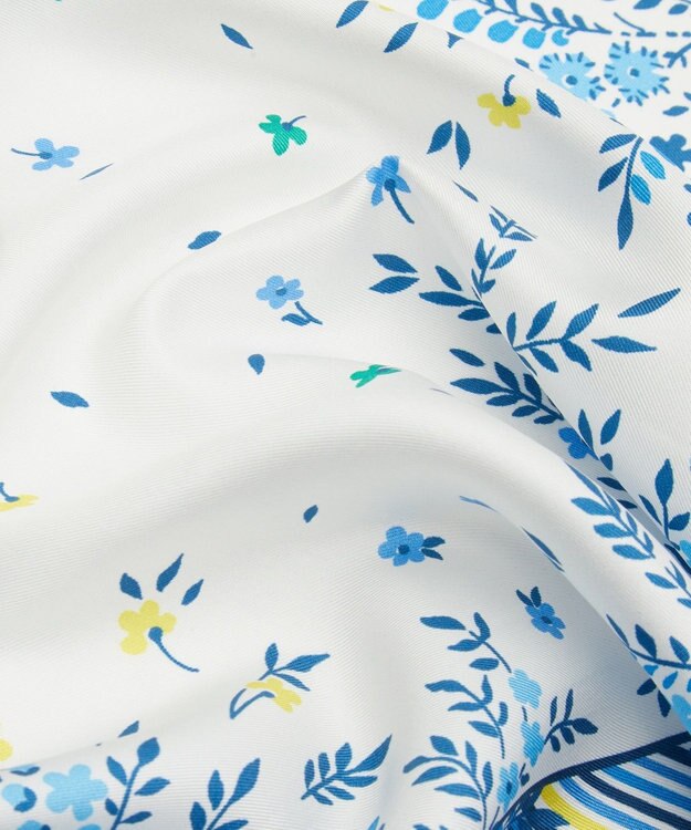 LIBERTY. ホープ スプリングス 45x45 シルク スカーフ ブルー