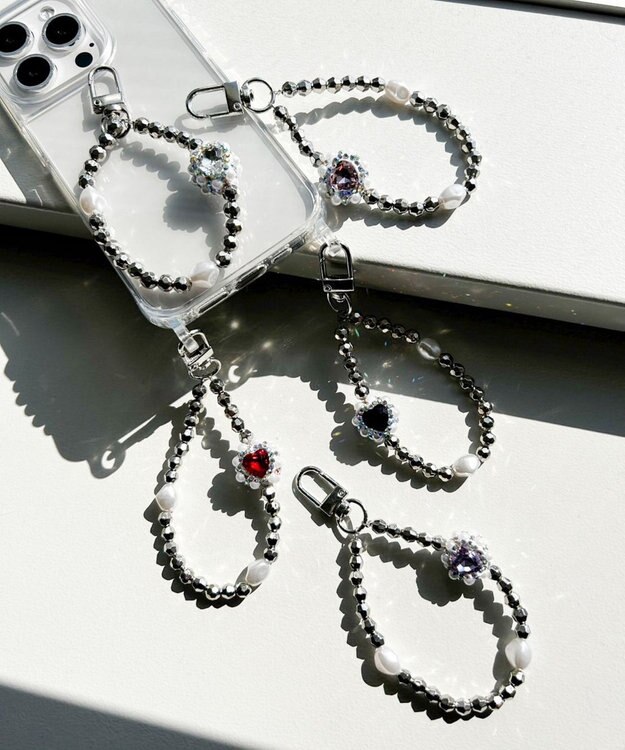 WEGO ハートビジューストラップキーホルダー レッド