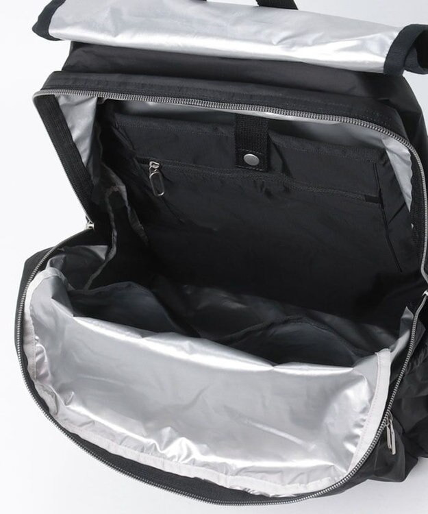 LeSportsac MODERN FLAP BACKPACK2/ブラックC ブラックC