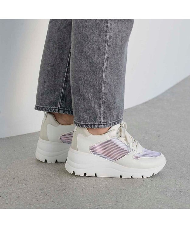 ing <ing>【WEB限定】厚底メッシュスニーカー アイボリー