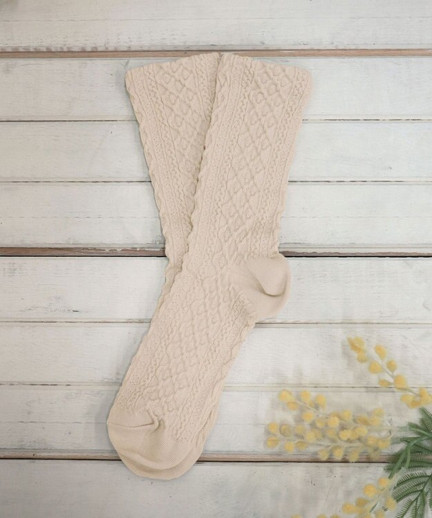 Tiaclasse ケーブル柄編みソックス ベージュ