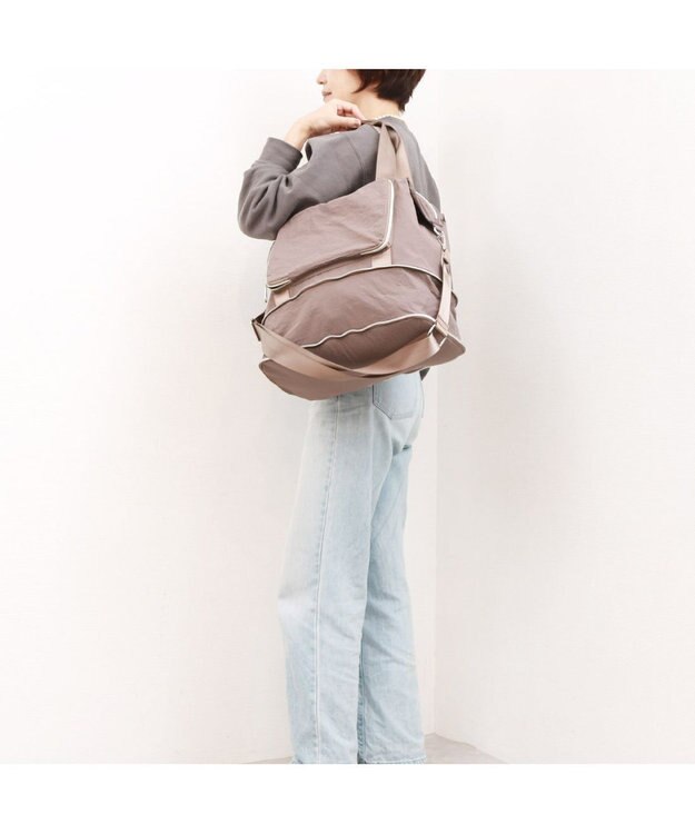 UNBILLION カシュカシュ cachecache / ポータブルシワナイロンボストンバッグ GY