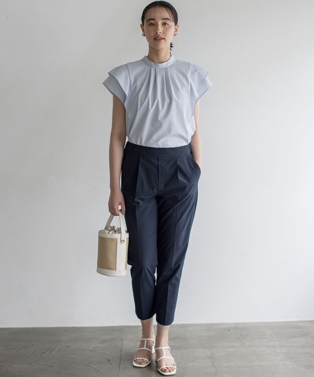 組曲 スーパーライトストレッチテーパード パンツ ネイビー系