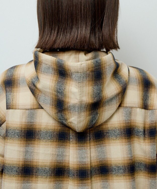 Green Parks ネルチェックフードシャツ Beige