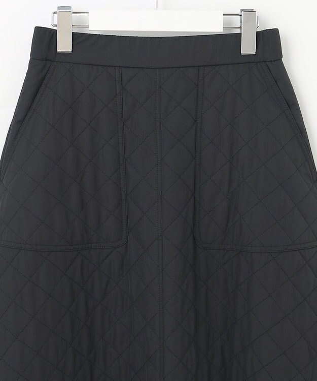 UNFILO キルティング  スカート ブラック系