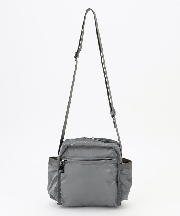 Y'SACCS 【Y’SACCS vous et】メタリックポシェット グレー