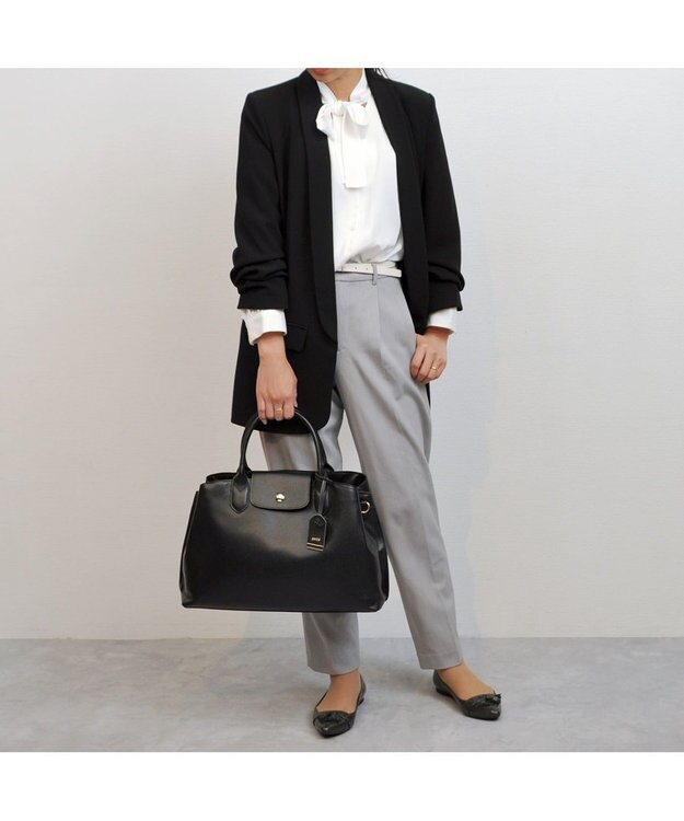 UNBILLION perche ゴートユーティリティヒネリかぶせA4トート ブラック