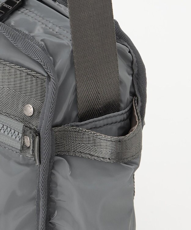 Y'SACCS 【Y’SACCS vous et】メタリックポシェット グレー