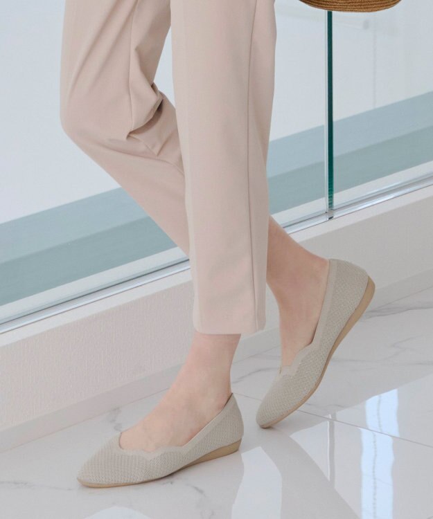 Tiaclasse 【洗える/撥水】スカラップニットフラットパンプス グレージュ