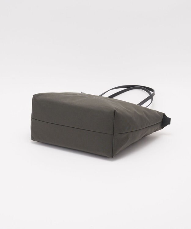 russet ＜390g/撥水性あり＞天ファスナー付きコーデュラナイロントートバッグ(CE-1560) Gray