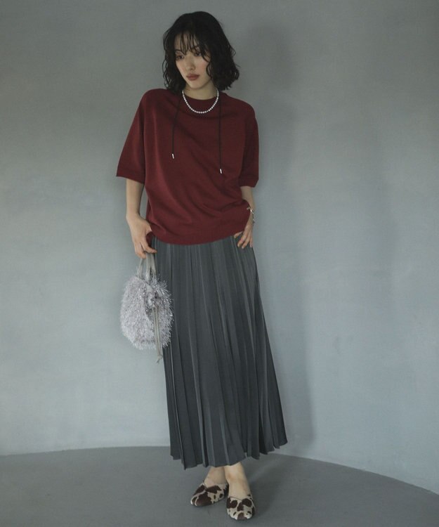 Green Parks サテン変形プリーツスカート Charcoal Gray