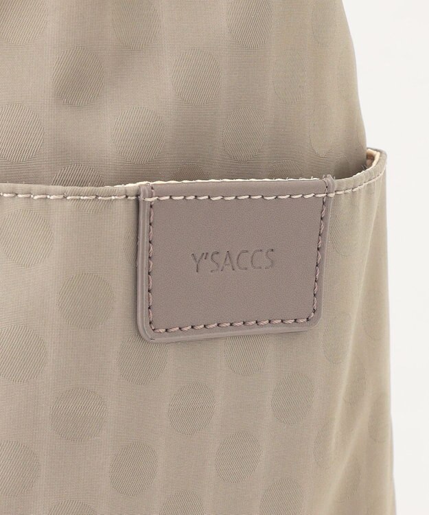 Y'SACCS 小西真奈美×Y'SACCS　Polka Dots ハンドル付きアクティブショルダーバッグ グレージュ