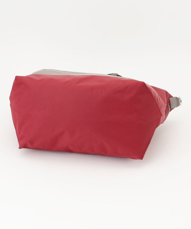 Y'SACCS ナイロン×リサイクルレザー　コンビマルチトート ワイン