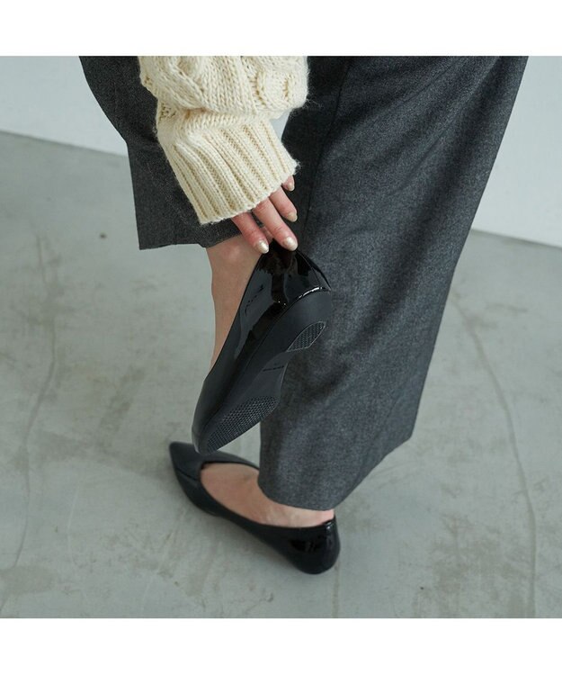 MODE ET JACOMO <carino>【レイン対応】プレーンパンプス ブラックエナメル