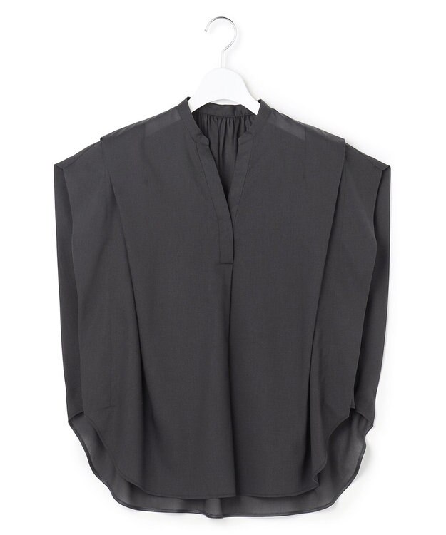 ICB 【先行予約】シルフィーローン スキッパータックデザインブラウス チャコール