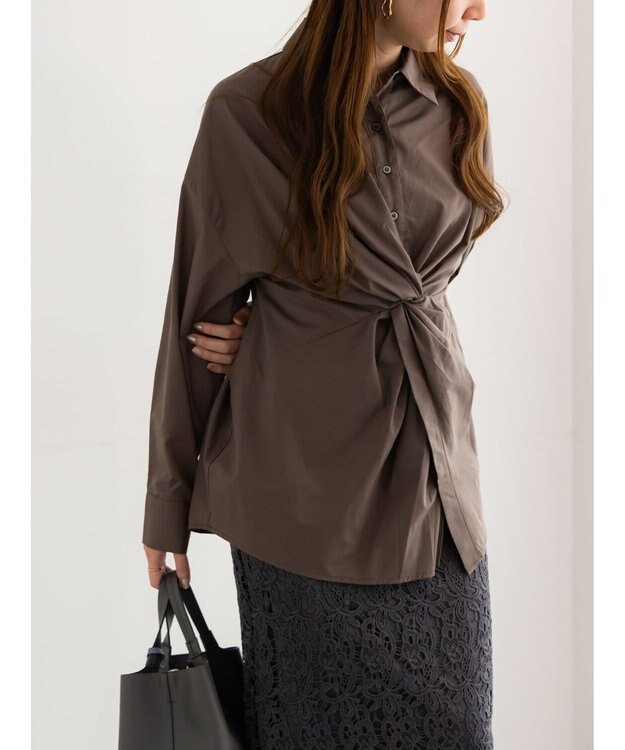 Te chichi ツイストデザインシャツ《2025Autumn catalog vol.2 item》 ブラウン