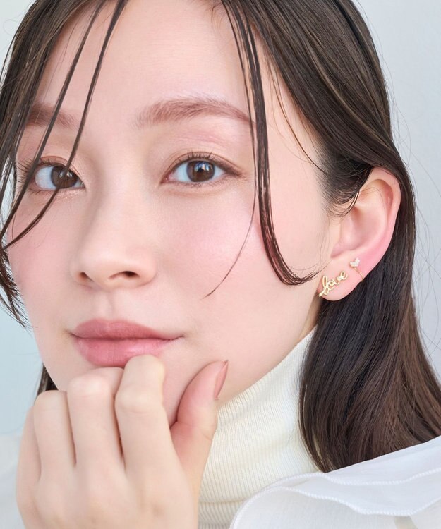 Phoebe ラッキーレターピアス&イヤリング(ラブ)/片耳 ゴールド