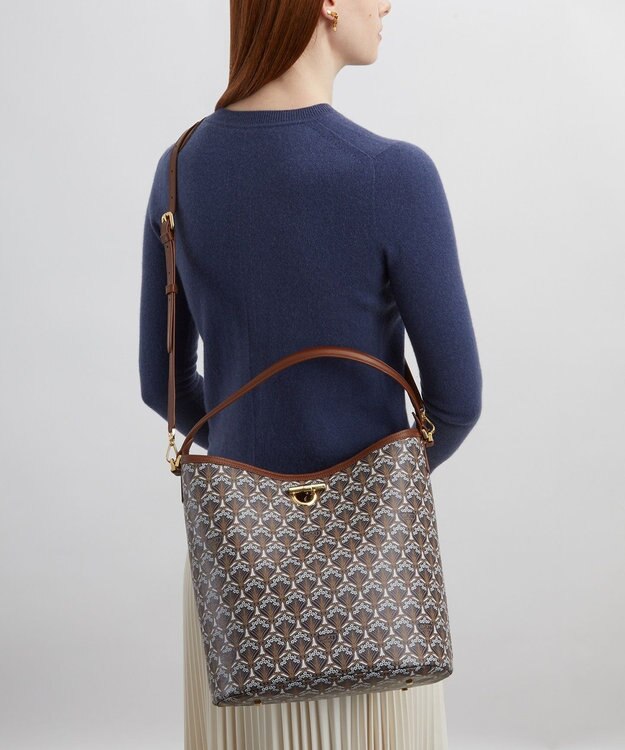 LIBERTY. アイフィス ショルダーバッグ サンド