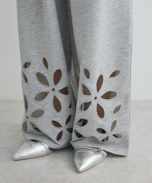 Green Parks フラワーくり抜き刺繍スウェットワイドパンツ Gray Mixture