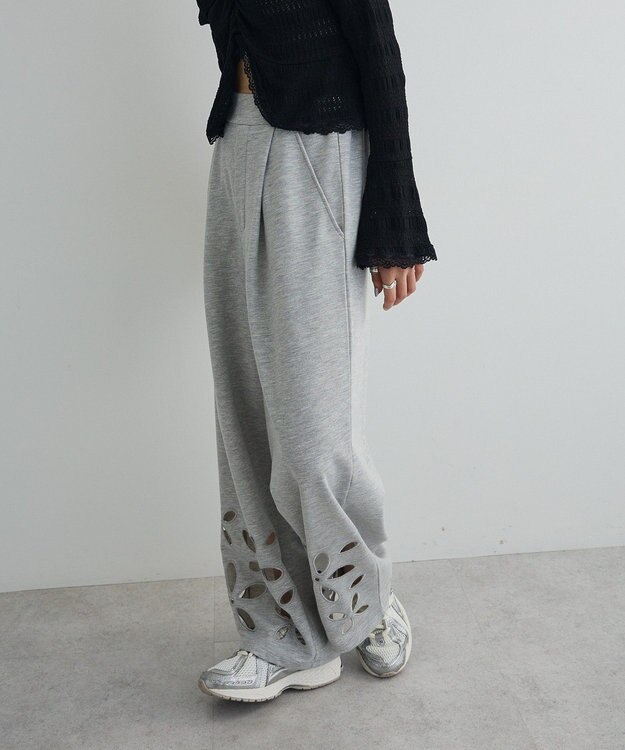Green Parks フラワーくり抜き刺繍スウェットワイドパンツ Gray Mixture