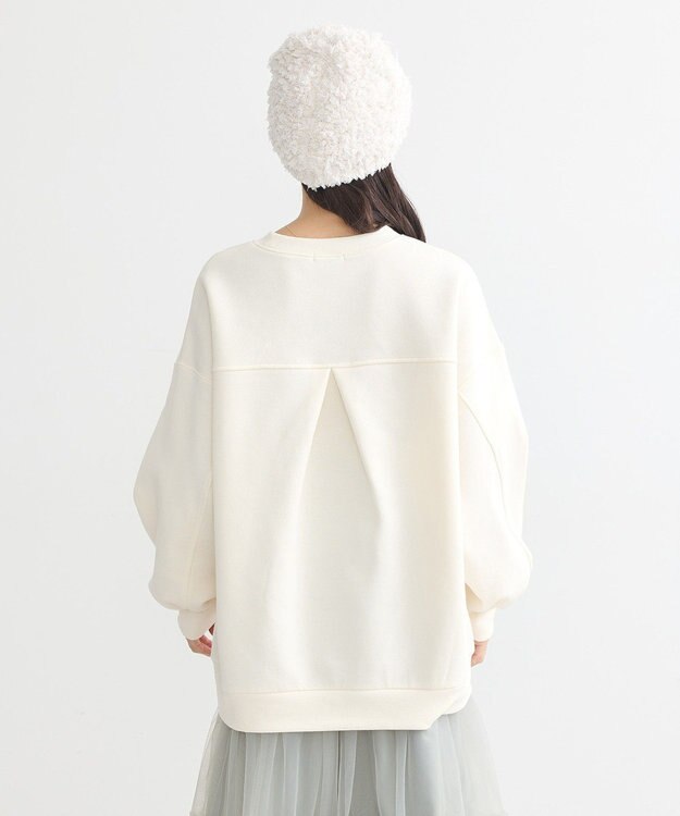 earth music&ecology Ｐｈａｓｅｓ　ｄｅ　ｌａ　Ｌｕｎｅルーズスウェット Ivory