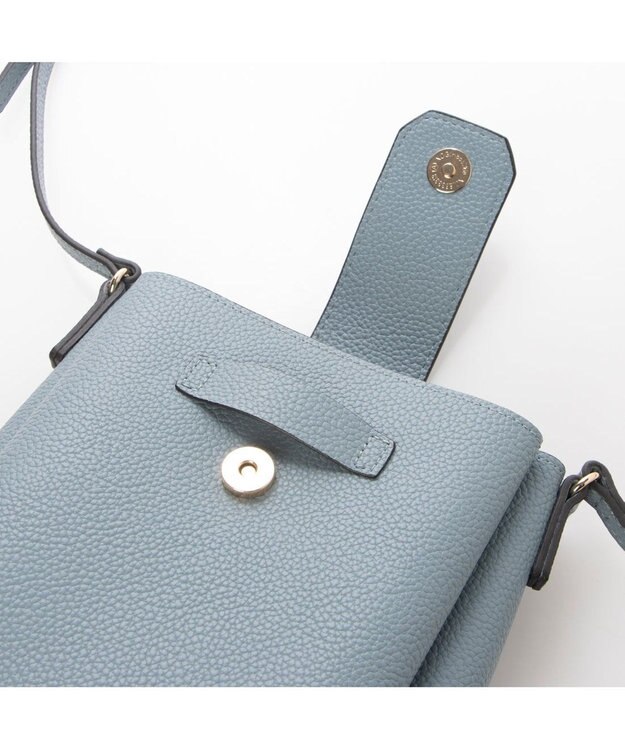 UNBILLION 【テレビ ドラマ着用アイテム】カシュカシュ cachecache / 3つ口縦型ショルダーバッグ ブルー