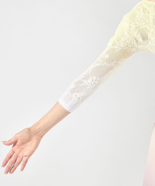 Chacott グラデーションボートネックトップ レモンクリーム