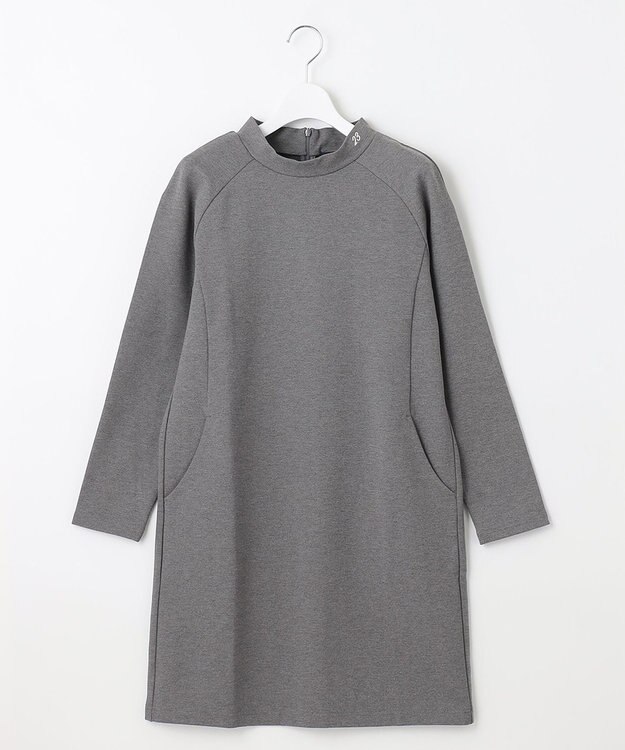 23区GOLF 一枚でスタイリングが完結！【WOMEN】【WEB限定】モックネック ワンピース 体型カバー グレー系