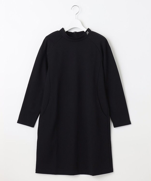 23区GOLF 一枚でスタイリングが完結！【WOMEN】【WEB限定】モックネック ワンピース 体型カバー ブラック系