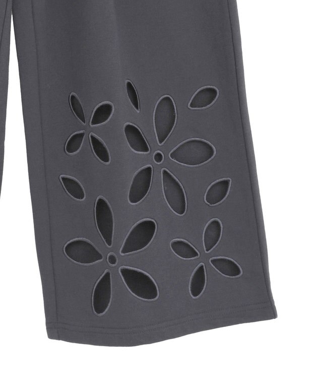 Green Parks フラワーくり抜き刺繍スウェットワイドパンツ Charcoal Gray