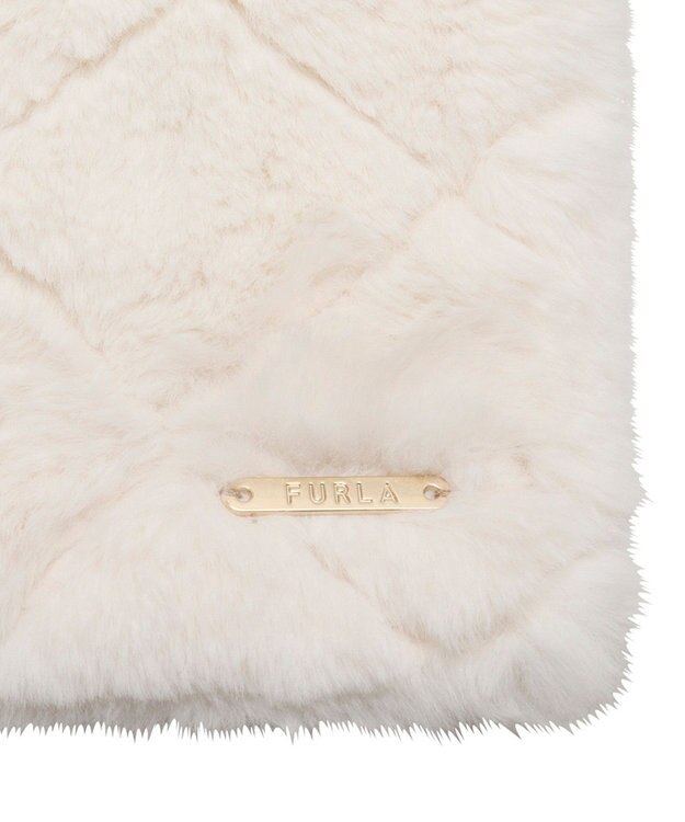MOONBAT FURLA キルティングデザインフェイクファーマフラー オフホワイト