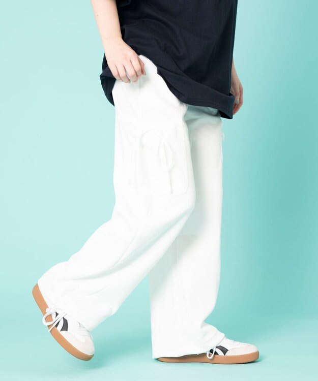 WEGO 【ウエストゴム】リボンカーゴスウェットパンツ オフホワイト