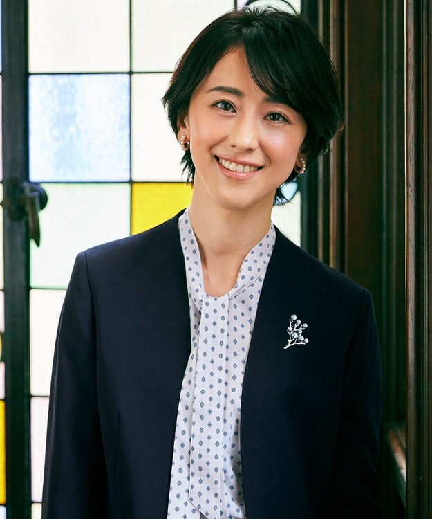 23区 コーラルパール ブローチ ネイビー系